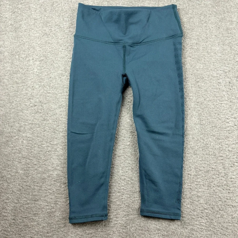 Lululemon High Rise Crop Women's Size 6 Leggings Teal Green Laser Cut Perforated